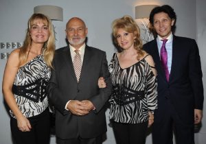 Entrega del premio a Pilar Zamora