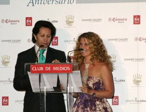 Vista del evento con asistentes