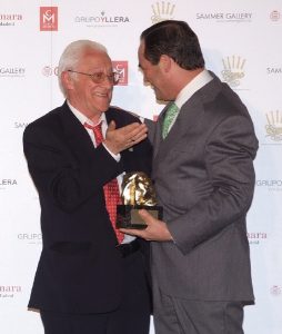 Invitados disfrutando de la gala