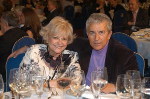 Celebración con los asistentes