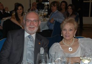 Premiados agradeciendo el reconocimiento