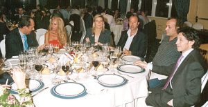 Padre Ángel García en el evento