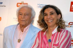 Entrega del premio a la Fundación Destino Madrid