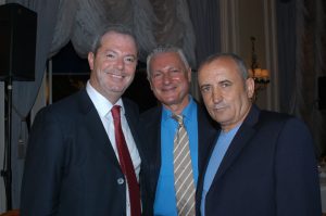 Carmen Carús recibiendo el premio