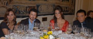 Entrega del galardón a Amparo Moraleda